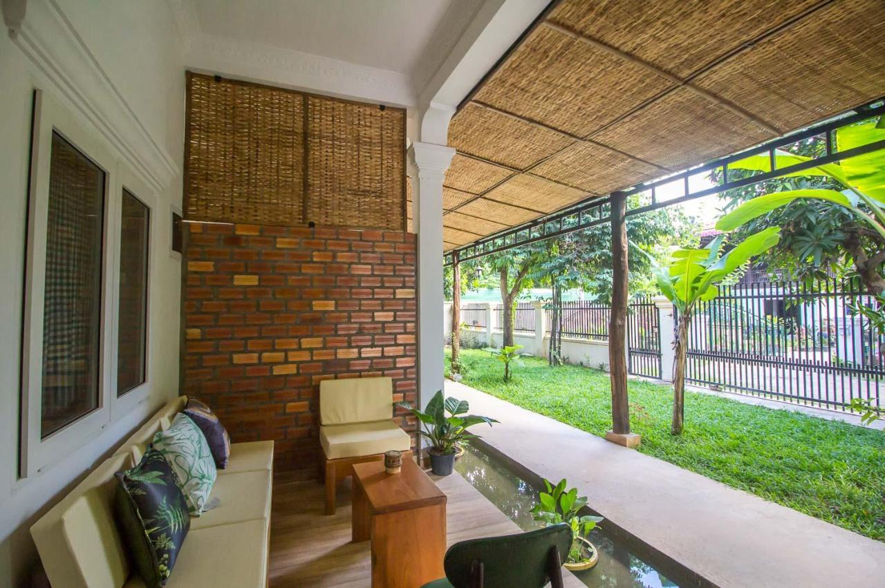 Angkor Dino Home Siem Reap Bagian luar foto