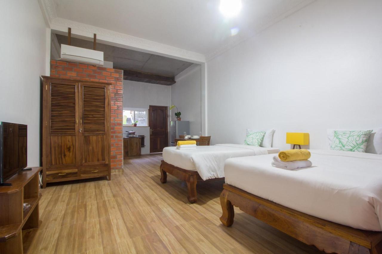 Angkor Dino Home Siem Reap Bagian luar foto