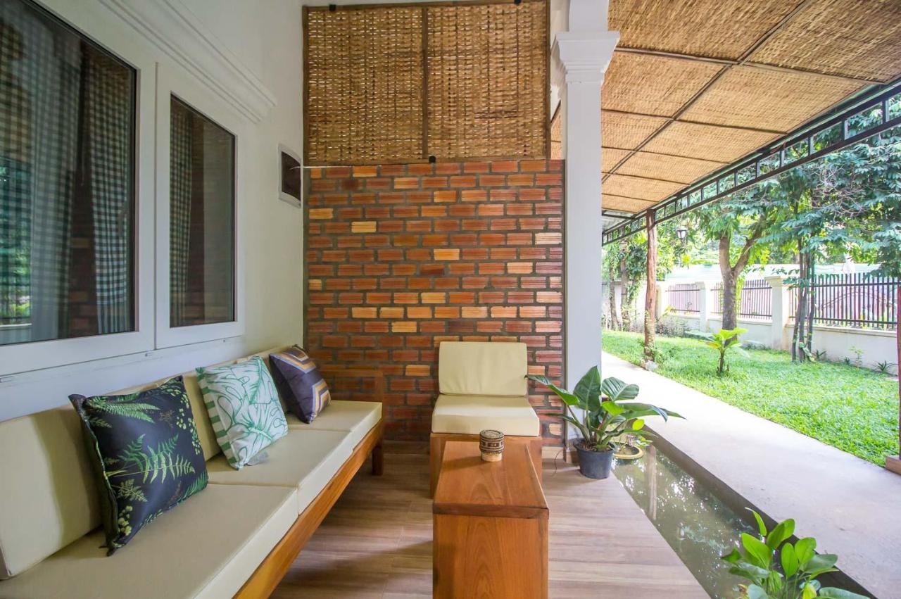 Angkor Dino Home Siem Reap Bagian luar foto