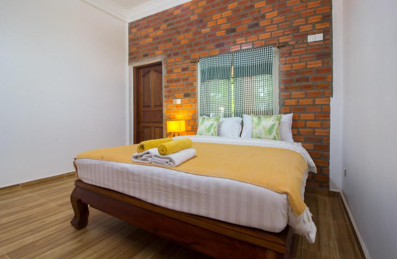 Angkor Dino Home Siem Reap Bagian luar foto