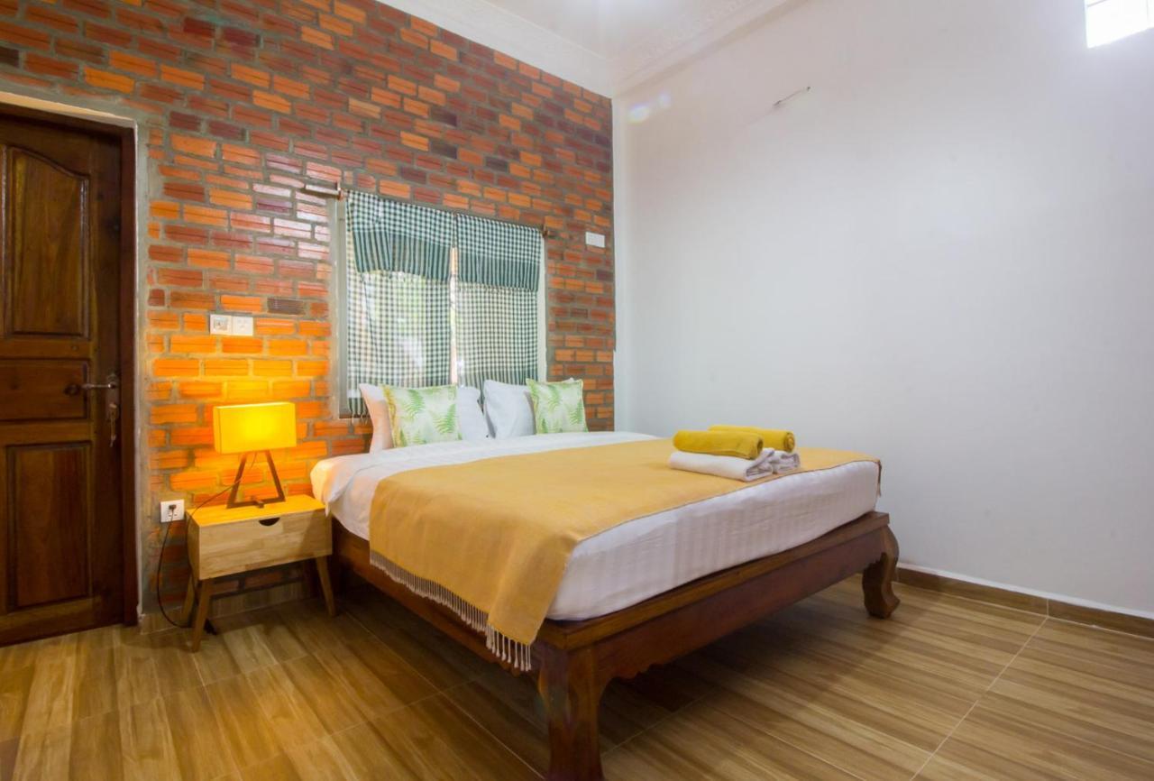 Angkor Dino Home Siem Reap Bagian luar foto