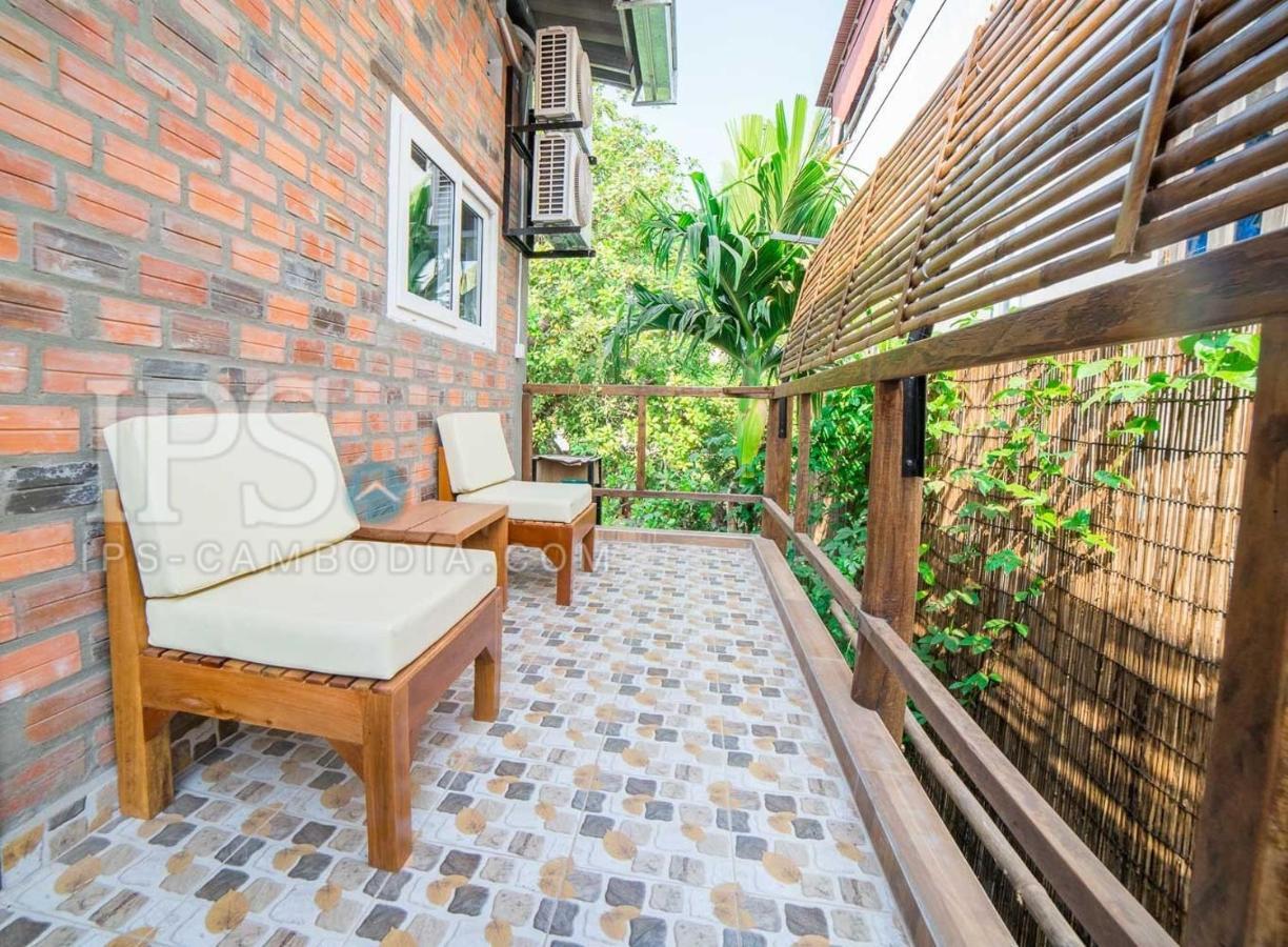 Angkor Dino Home Siem Reap Bagian luar foto